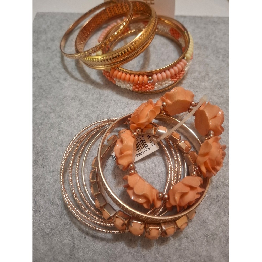 Jewelry bracelets - Picture 3 of 5